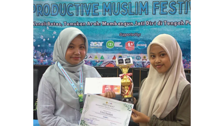 Mahasiswi Sistem Informasi UAA Raih Juara 1 MTQ se-DIY dan Jateng