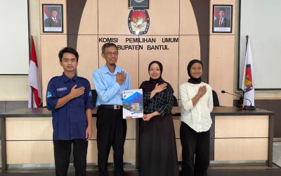 Visitasi Magang Mahasiswa Sistem Informasi Universitas Alma Ata di KPU Bantul Bahas Evaluasi Kinerja dan Peluang Kerja Sama